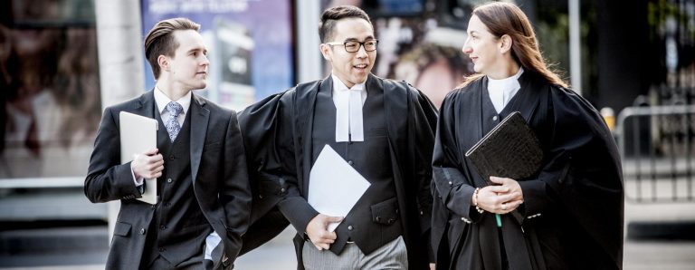 Lawyer In Australia Available For Families - Dafo Law