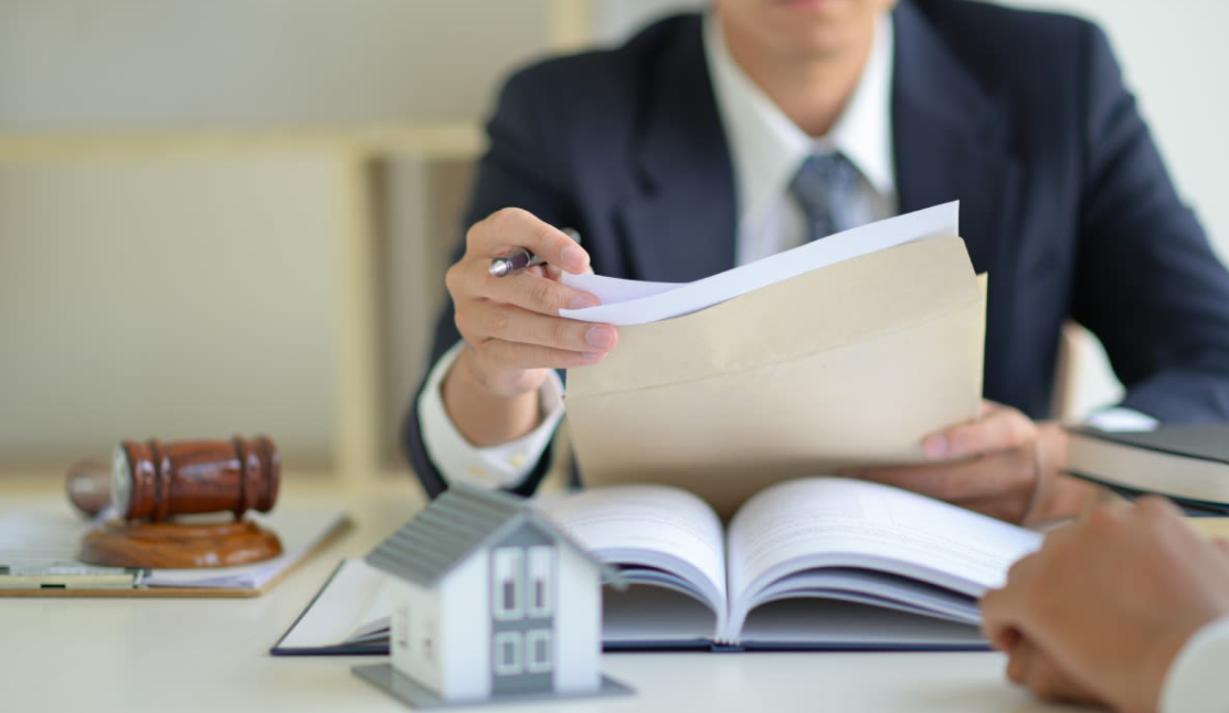 The Role Of Real Estate Lawyers in Landlord-Tenant Matters